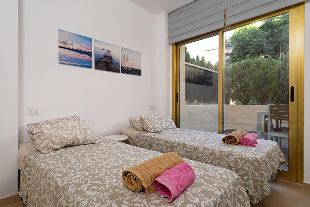 Varios Apartamentos Romana Playa Elviria Marbella Exterior foto